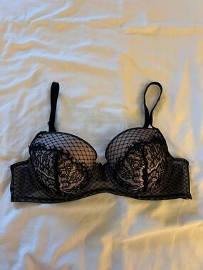 Victoria Secrets Bra